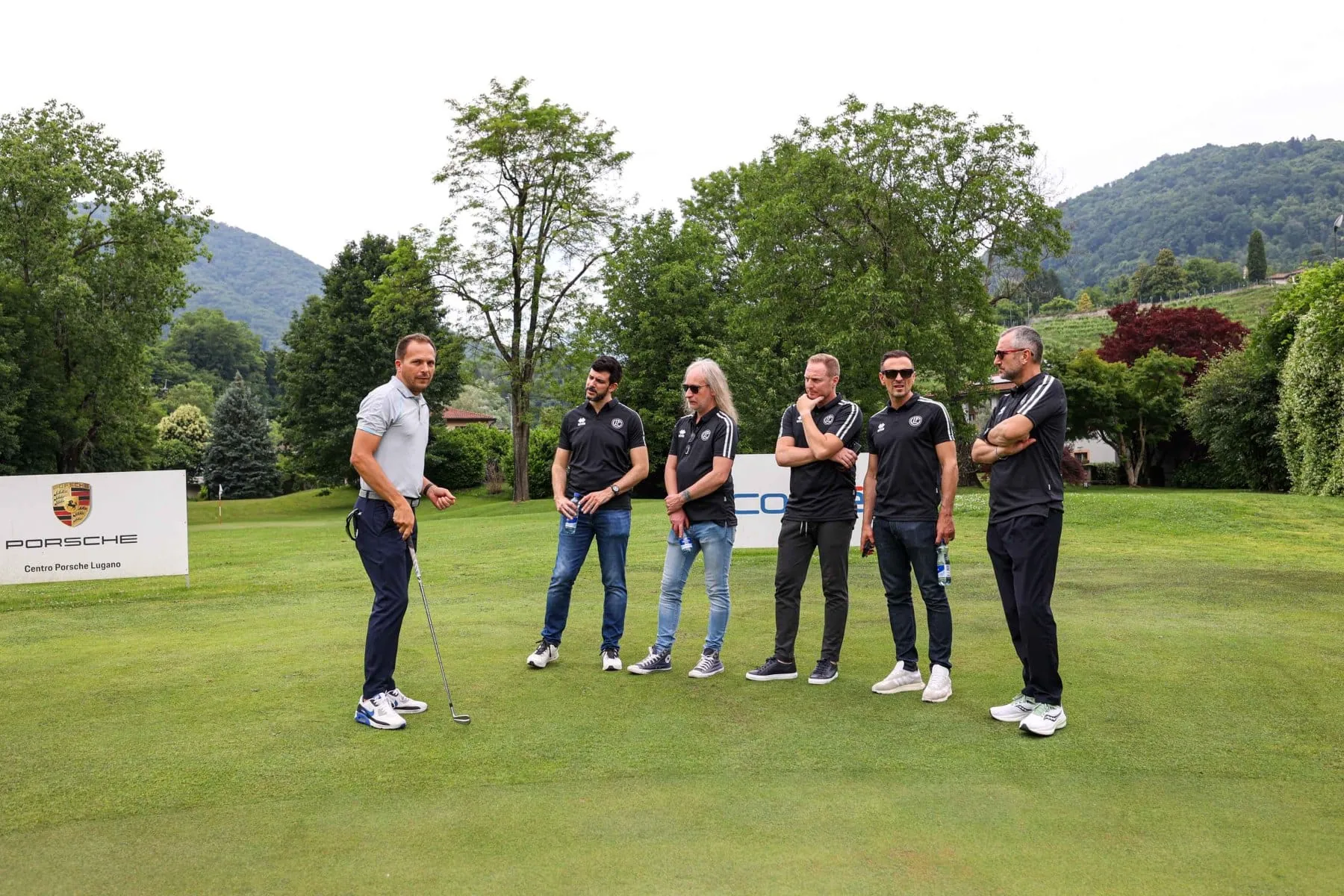 Magliaso: torneo FC Lugano Golf Trophy. Nella foto, un momento durante il torneo.
© Ti-Press / Mattia Martegani Magliaso: torneo FC Lugano Golf Trophy. Nella foto, un momento durante il torneo.
© Ti-Press / Mattia Martegani
