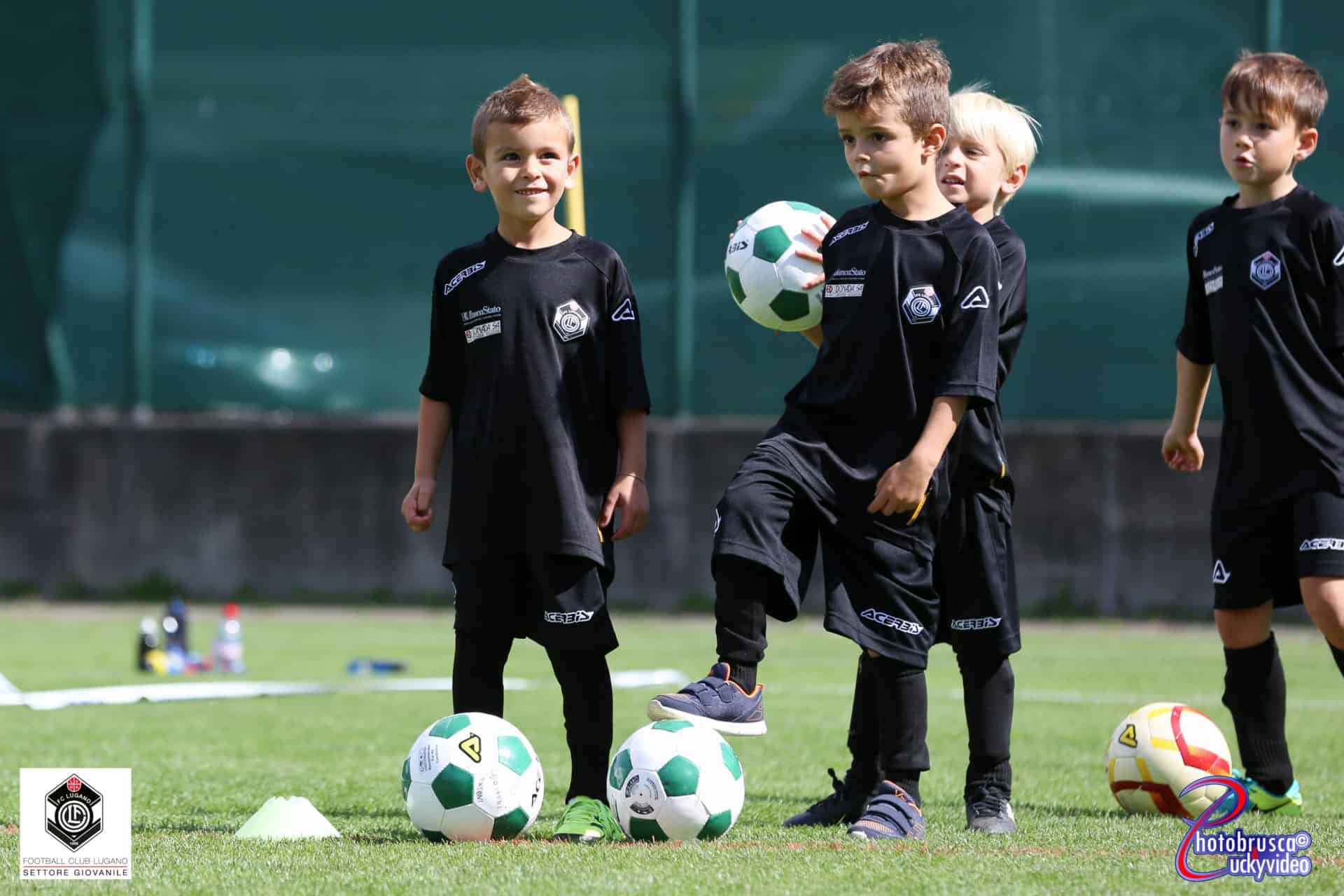Grandissimo successo per la Scuola Calcio Bianconera, oltre 200 presenze al via!