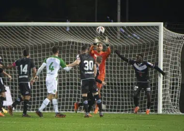 Rientrano in gruppo solo Odgaard e Baumann 1