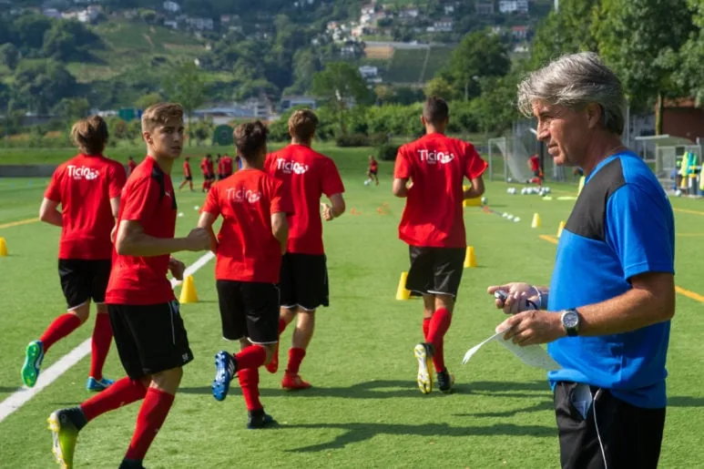 Cao Ortelli in panchina insieme a Mattia Croci-Torti
