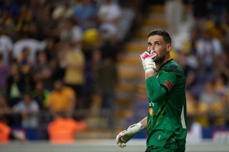 Lesione al menisco per Amir Saipi