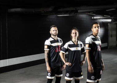 La nuova maglia 'home': tradizione ed eleganza