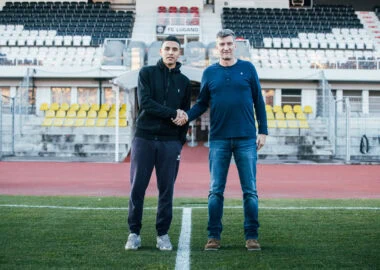 Yassin Sbai firma con il FC Lugano fino al 2026