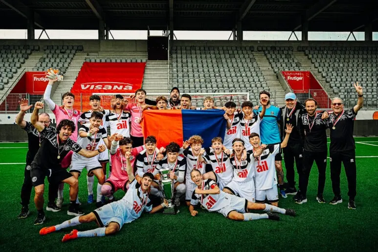 La gioia immensa della U15 nell'Oberland bernese